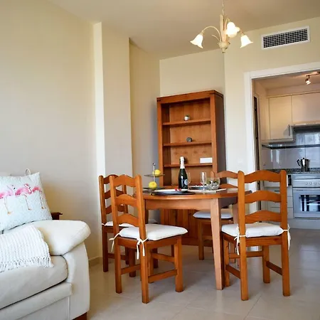 Perfect Location With Stunning Views, 2 Minutes To
