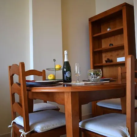 Perfect Location With Stunning Views, 2 Minutes To